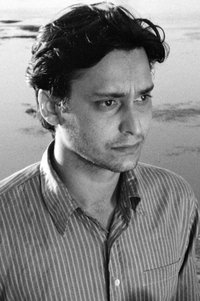 الممثل Soumitra Chatterjee