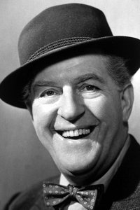 الممثل Stanley Holloway