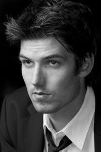 الممثل Stephen Anane