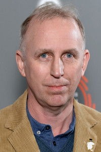 الممثل Steve Box