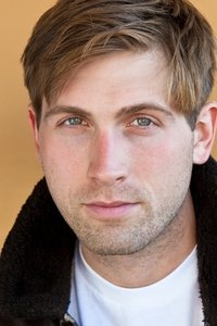 المخرج Steven Luke