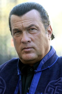 الممثل Steven Seagal