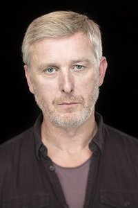 الممثل Stuart Graham