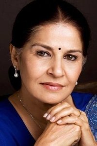 الممثل Suhasini Mulay