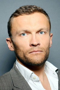 الممثل Sylvain Tesson