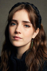 الممثل Talia Ryder