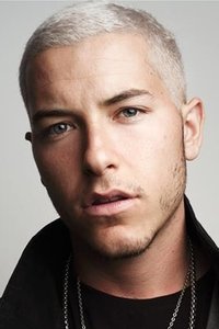 الممثل Taz Skylar