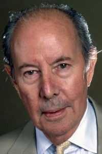 المخرج Terence Young