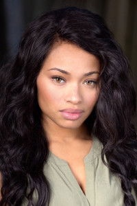 الممثل Teresa Celeste