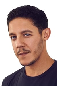 الممثل Theo Rossi