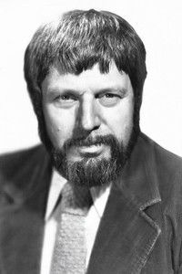 الممثل Theodore Bikel