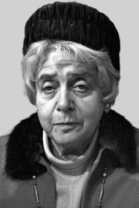 الممثل Therese Giehse