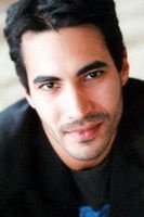 الممثل Thiago Martins