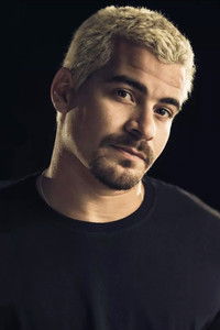 الممثل Thiago Martins