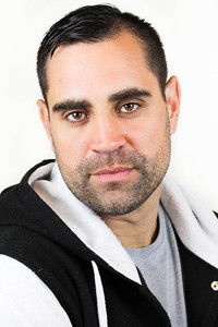 الممثل Thibul Nettle