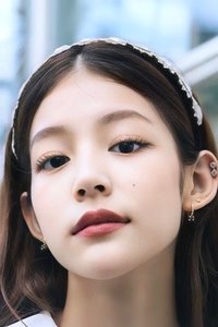 الممثل Thitiya Jirapornsilp