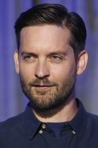 الممثل Tobey Maguire