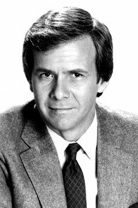 الممثل Tom Brokaw
