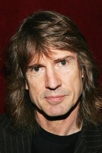 المخرج Tom McLoughlin