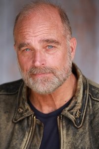 الممثل Tom Ohmer