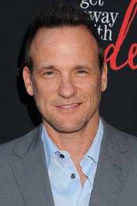 المخرج Tom Verica