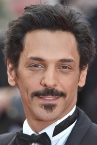 الممثل Tomer Sisley