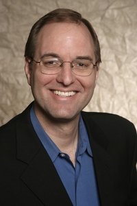 المخرج Tony Bancroft