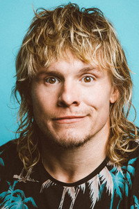 الممثل Tony Cavalero