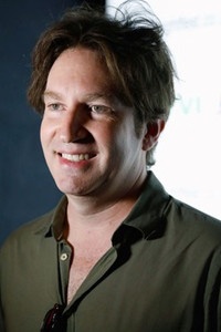 المخرج Tony Dean Smith