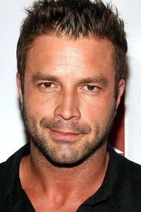 المخرج Tony Schiena