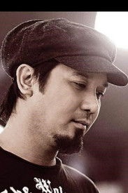 المخرج Topel Lee