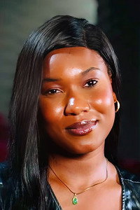 الممثل Tosin Adeyemi