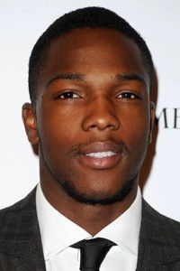 الممثل Tosin Cole