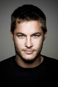 الممثل Travis Fimmel
