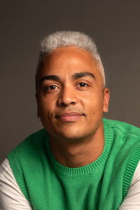 المخرج Travis Taute