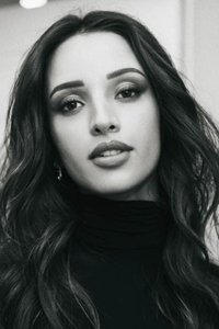 الممثل Triptii Dimri