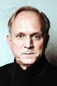 الممثل Ulrich Tukur
