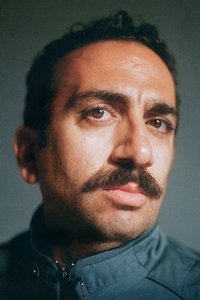 الممثل Vahid Mobasseri