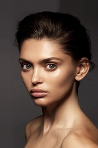 الممثل Valeriia Karaman