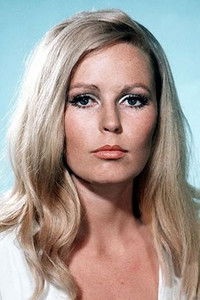 الممثل Veronica Carlson