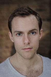 الممثل Victor Mellors