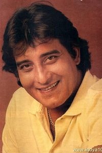 الممثل Vinod Khanna