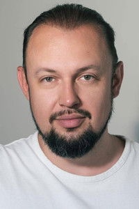 الممثل Vito Glazers