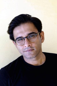 الممثل Vivek Gomber