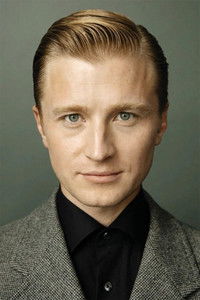 الممثل Vyacheslav Chepurchenko