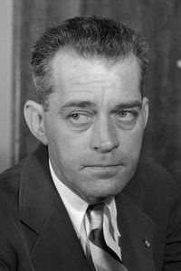 المخرج W.S. Van Dyke