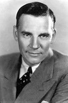 الممثل Walter Huston