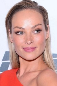 الممثل Weronika Ksiazkiewicz