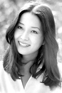 الممثل Yoshie Shimamura