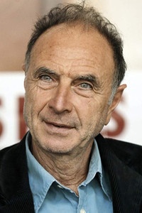 المخرج Yves Angelo